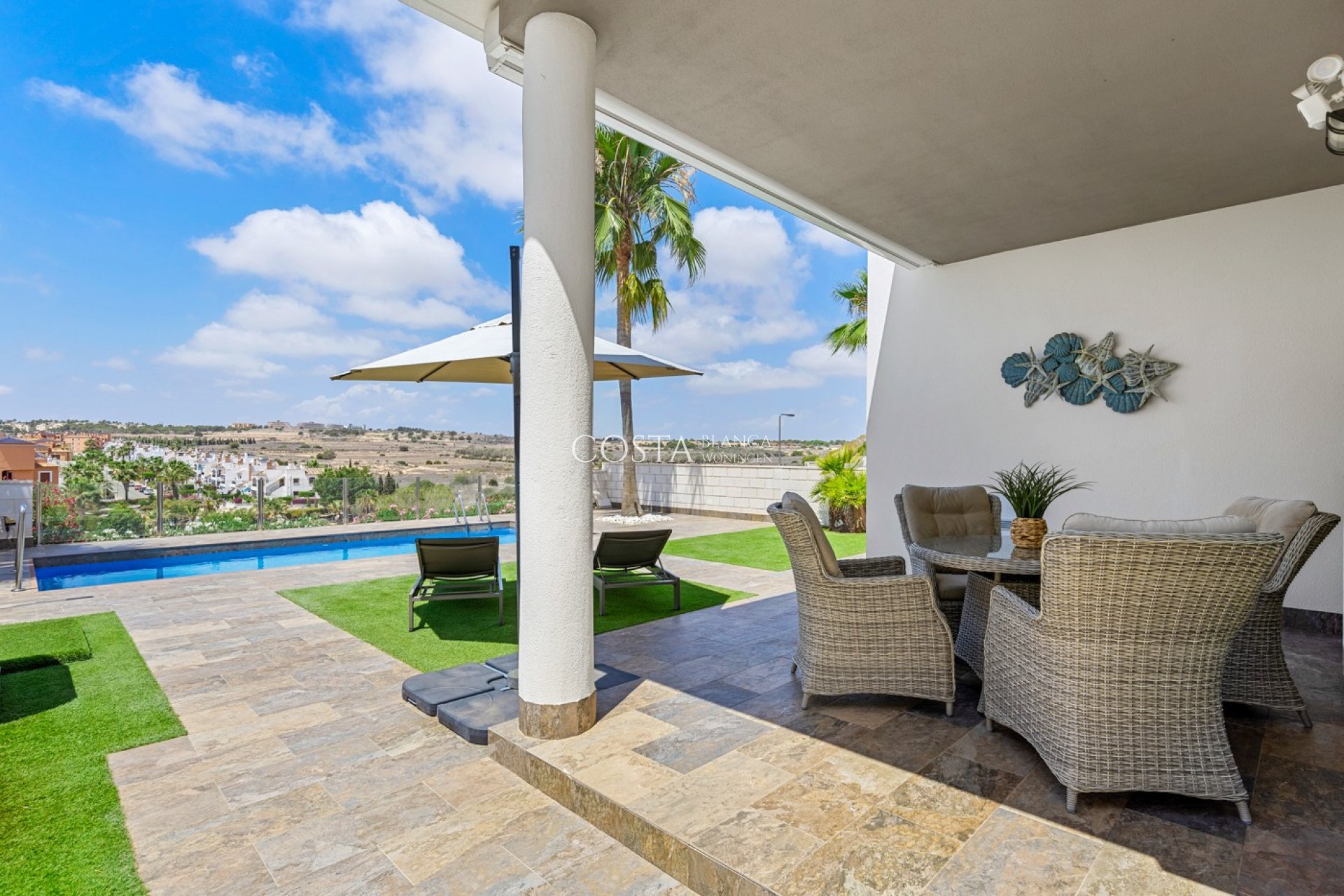 Revente - Villa -
Villamartín