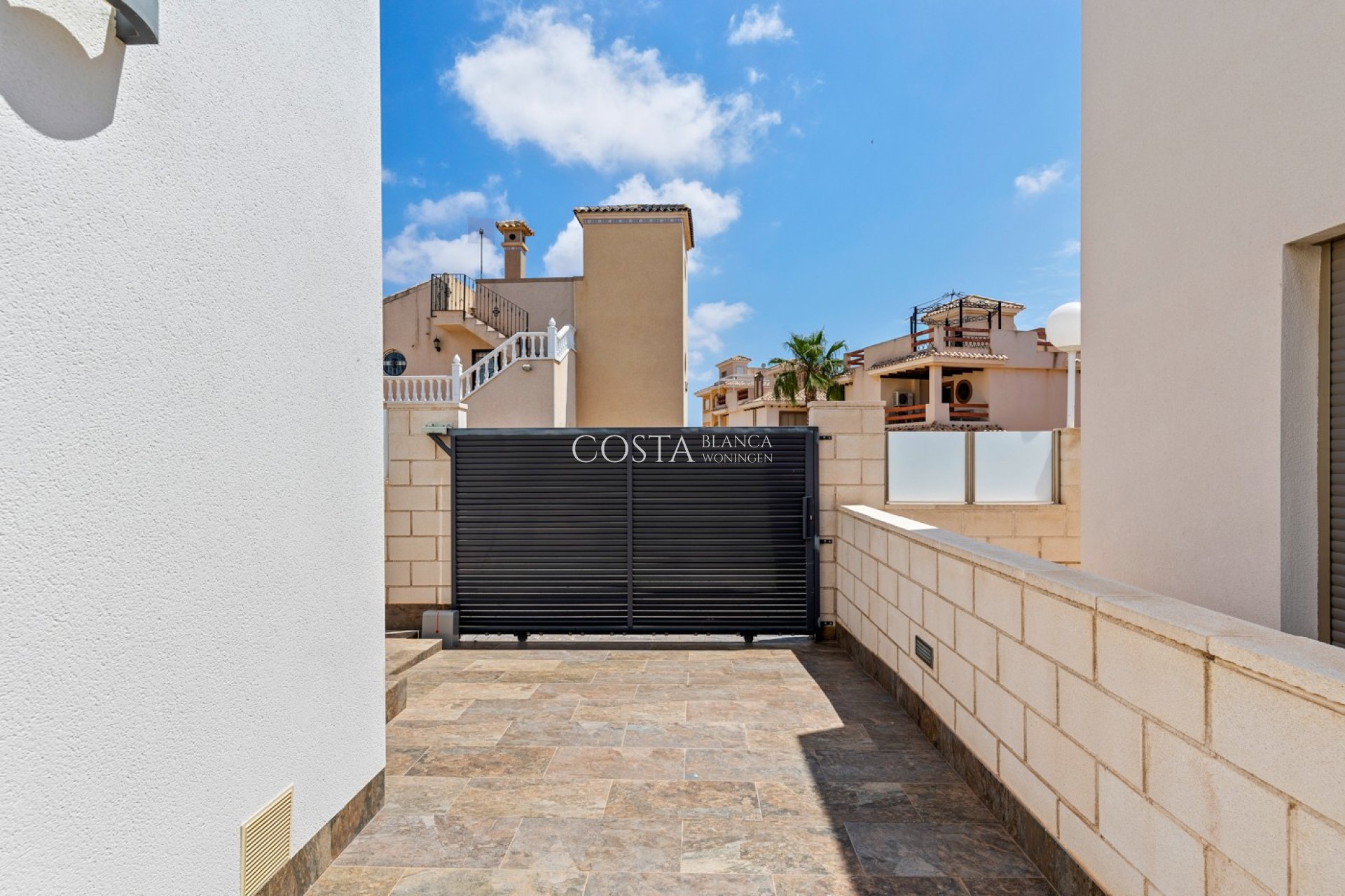 Revente - Villa -
Villamartín