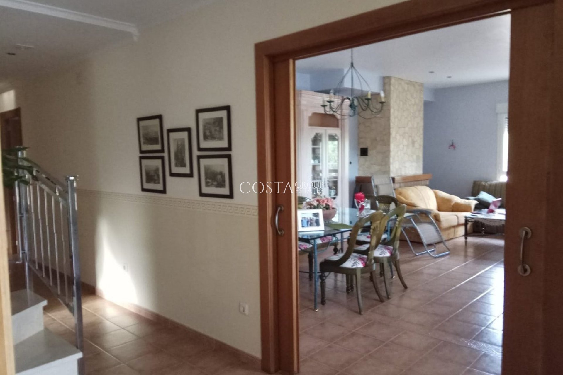 Revente - Villa -
Yecla - Yecla Centro
