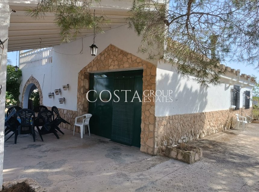 Revente - Villa -
Yecla - Yecla Centro