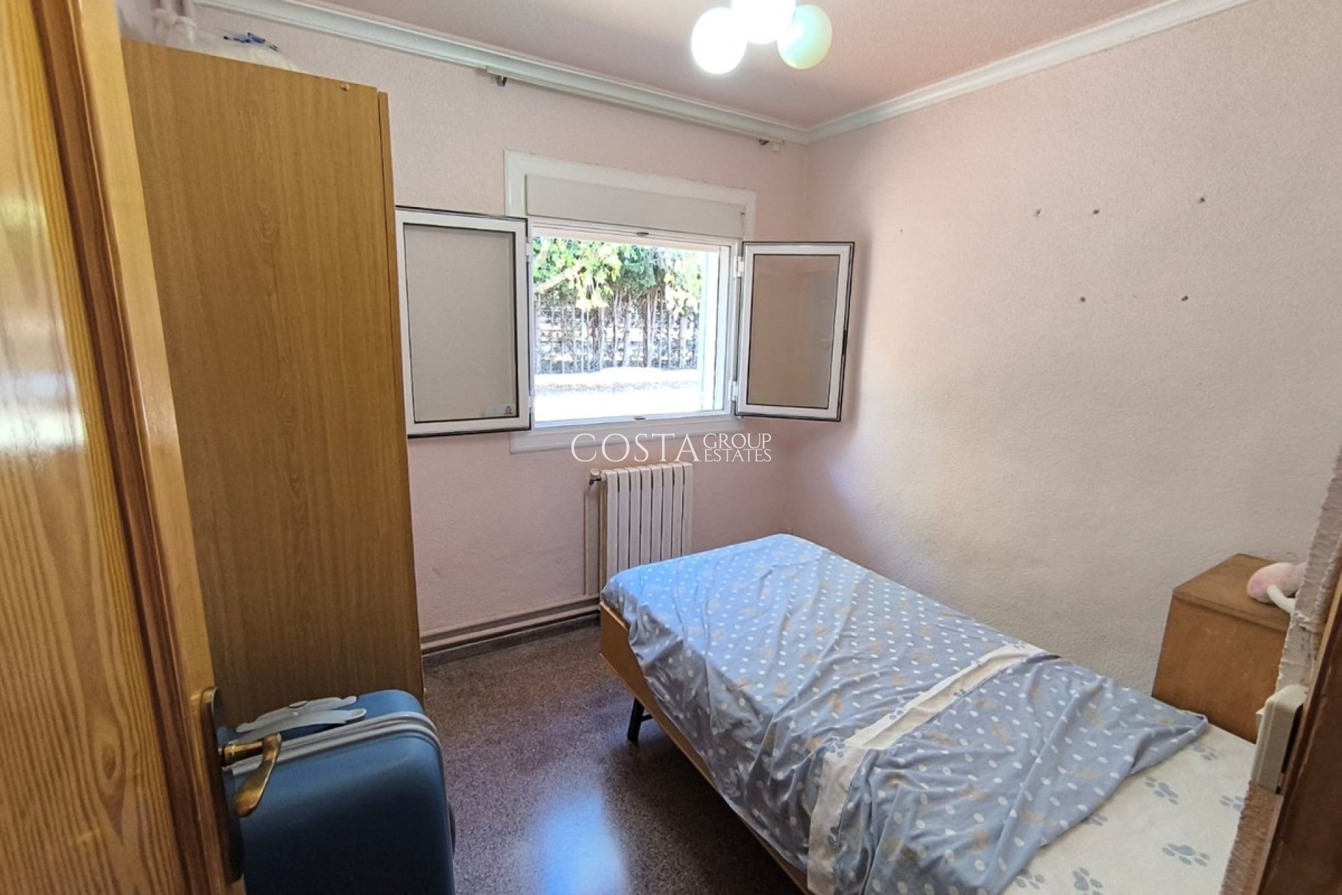 Revente - Villa -
Yecla - Yecla Centro