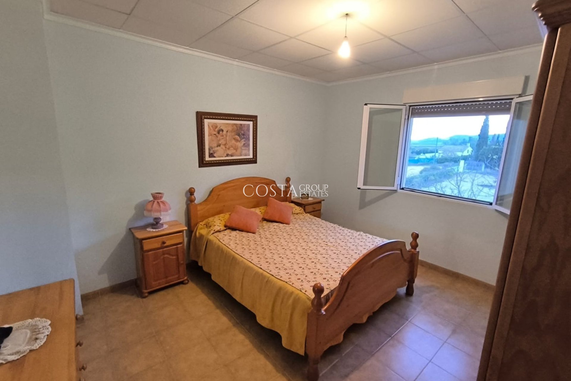 Revente - Villa -
Yecla - Yecla Centro