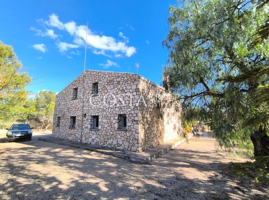 Revente - Villa -
Yecla - Yecla Centro