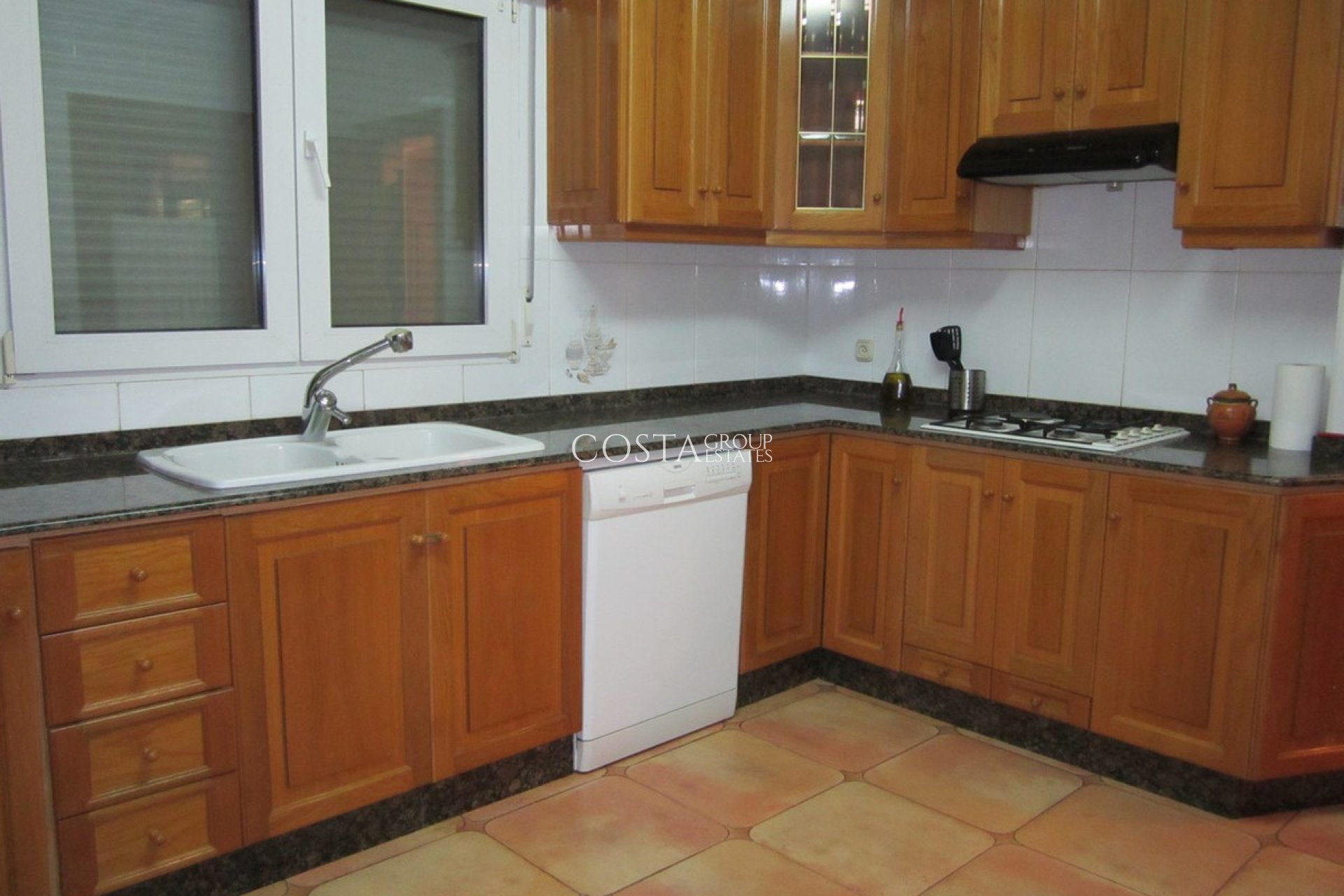 Revente - Villa -
Yecla - Yecla Centro