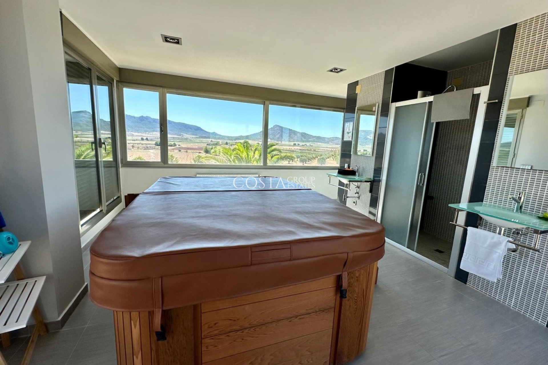 Revente - Villa -
Yecla - Yecla Centro