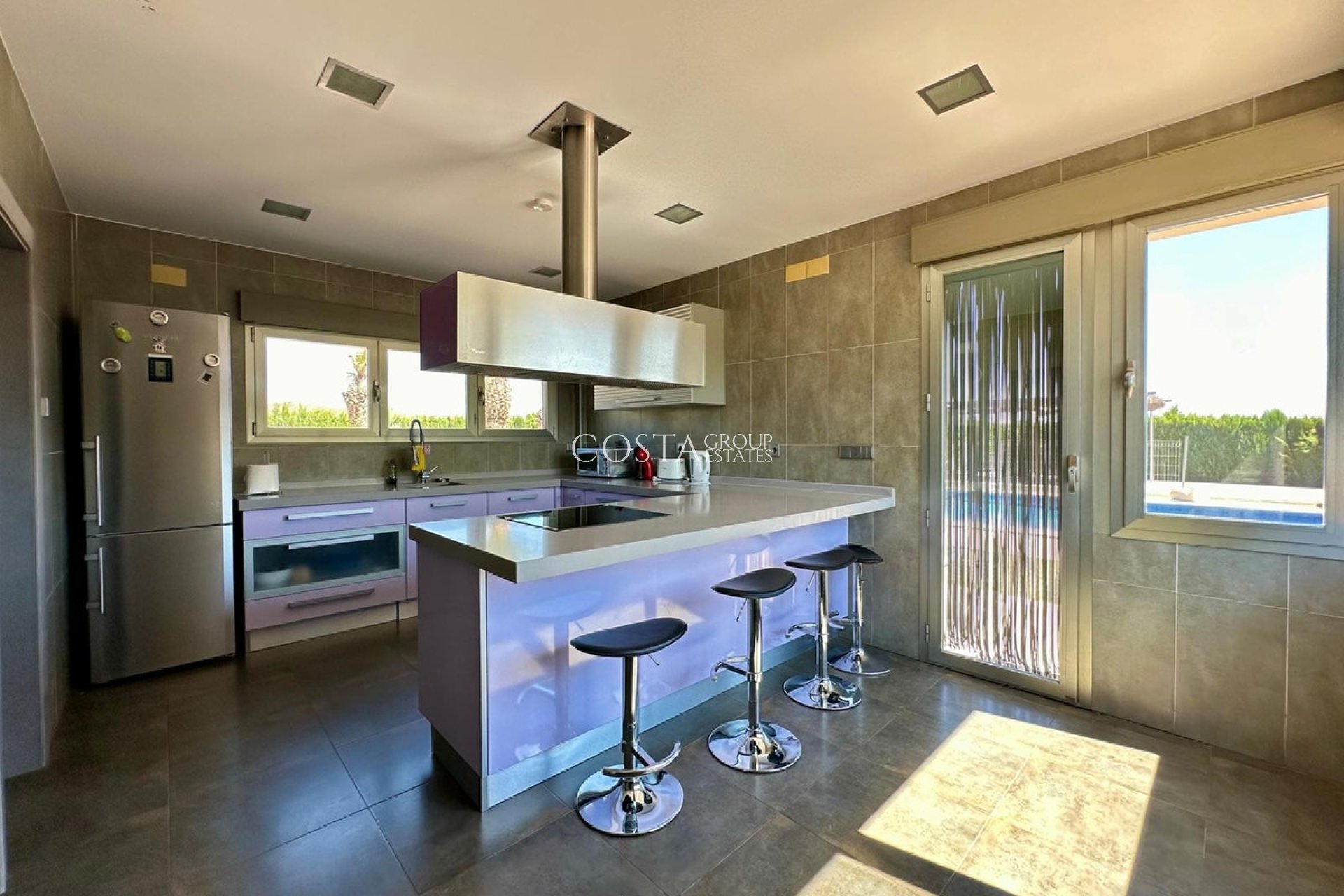 Revente - Villa -
Yecla - Yecla Centro