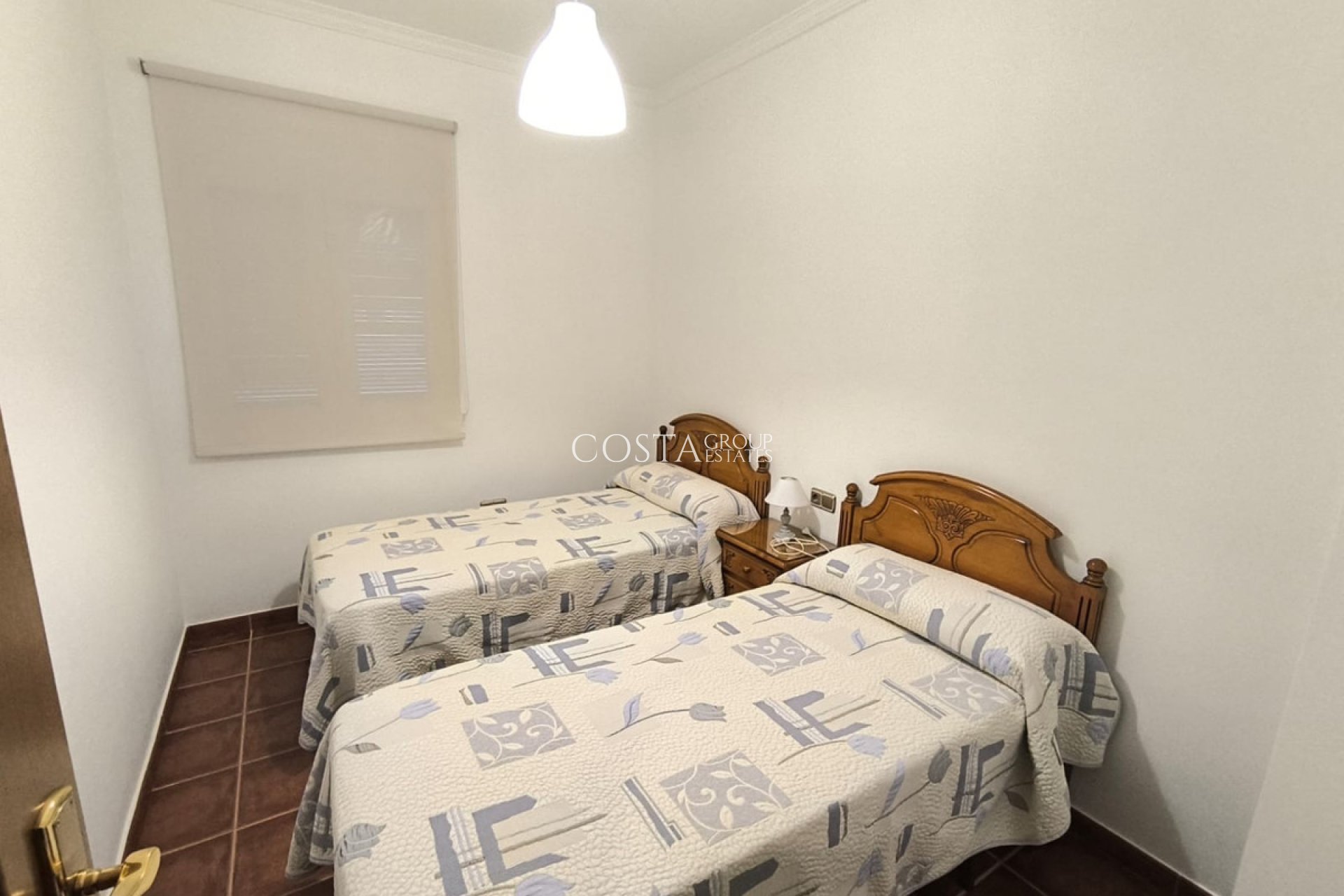 Revente - Villa -
Yecla - Yecla Centro