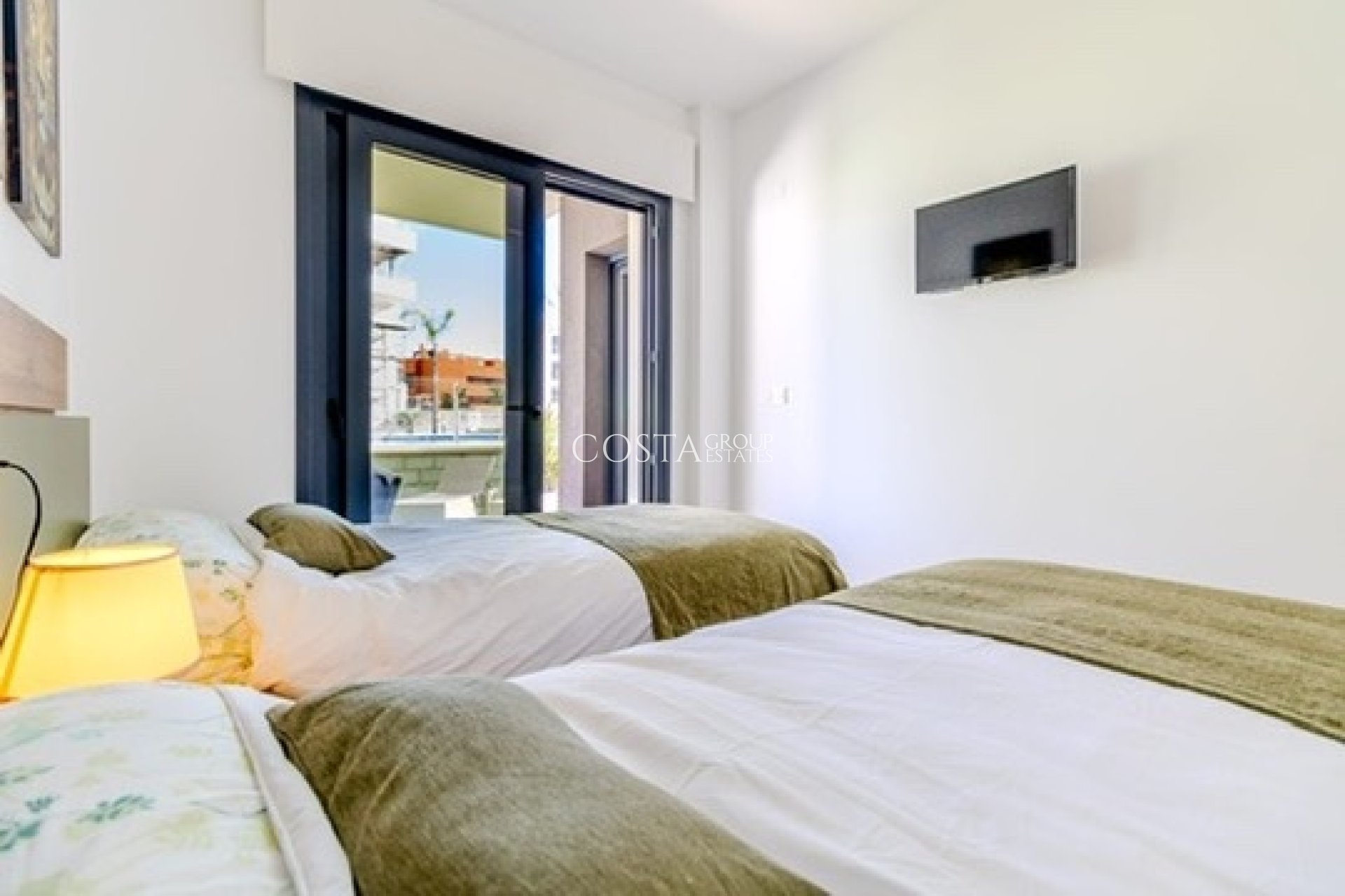 Rynek wtórny - Apartments -
 - Las Filipinas