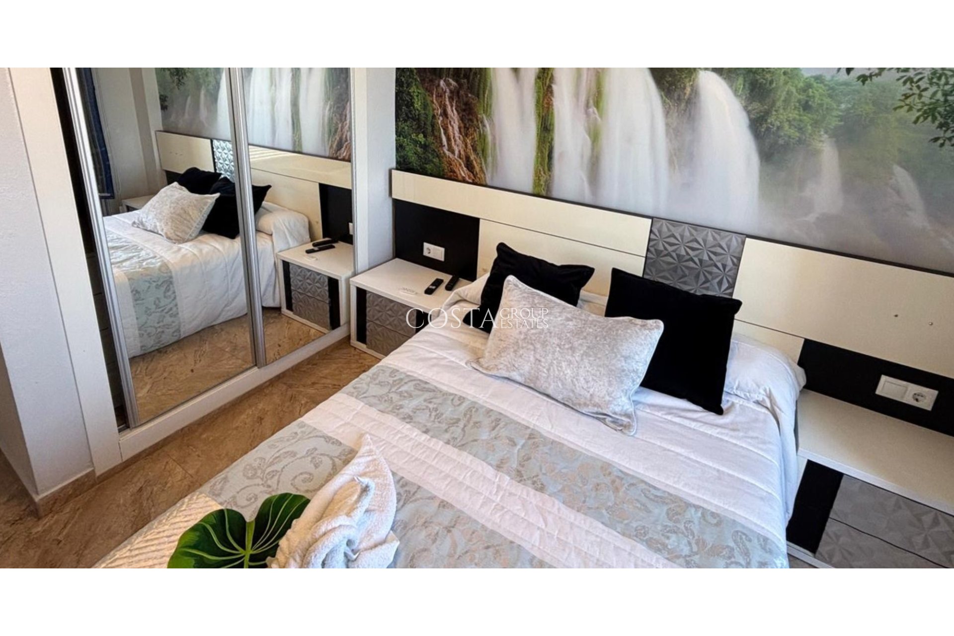 Rynek wtórny - Apartments -
Torrevieja - La Mata