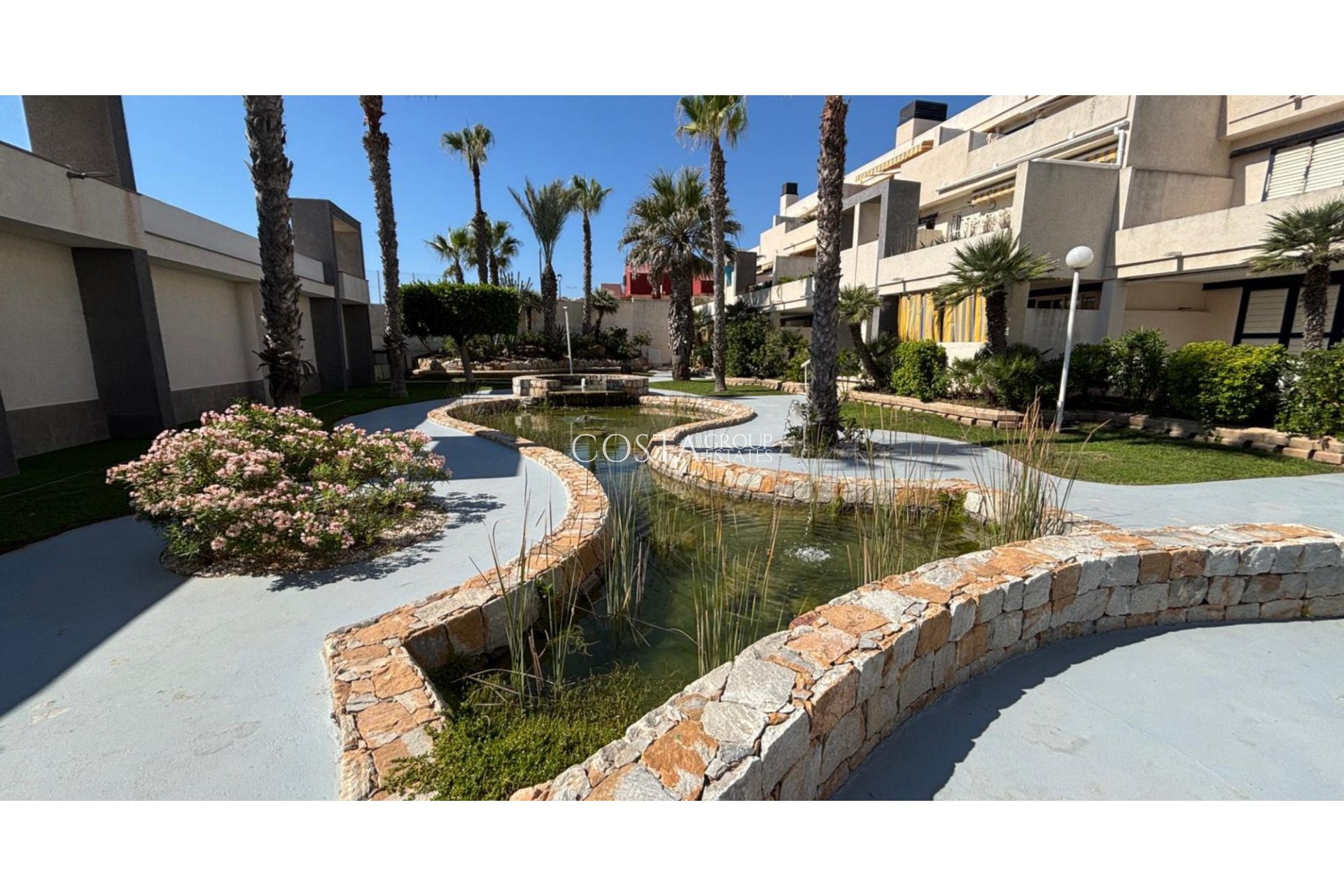 Rynek wtórny - Apartments -
Torrevieja - La Mata