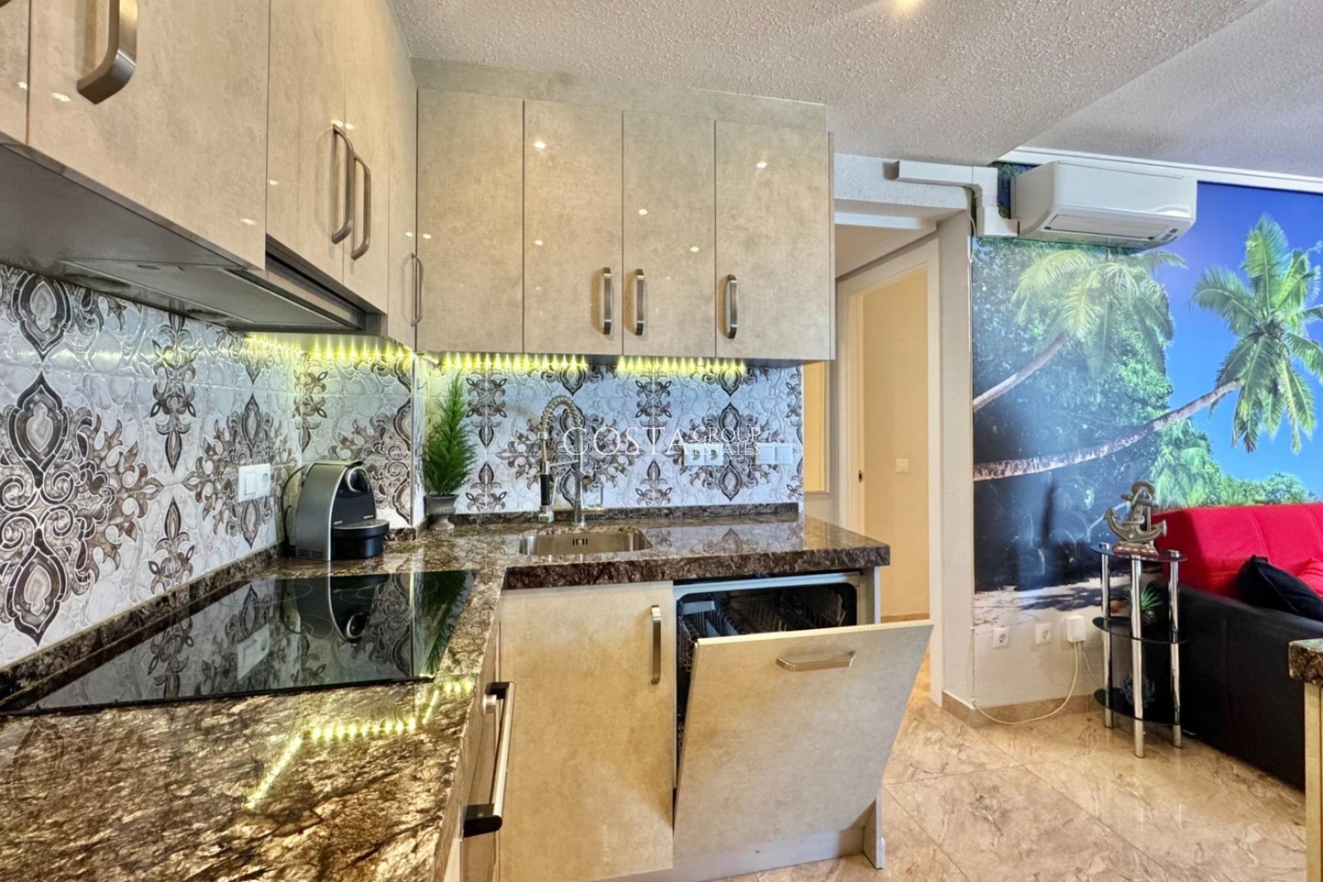 Rynek wtórny - Apartments -
Torrevieja - La Mata