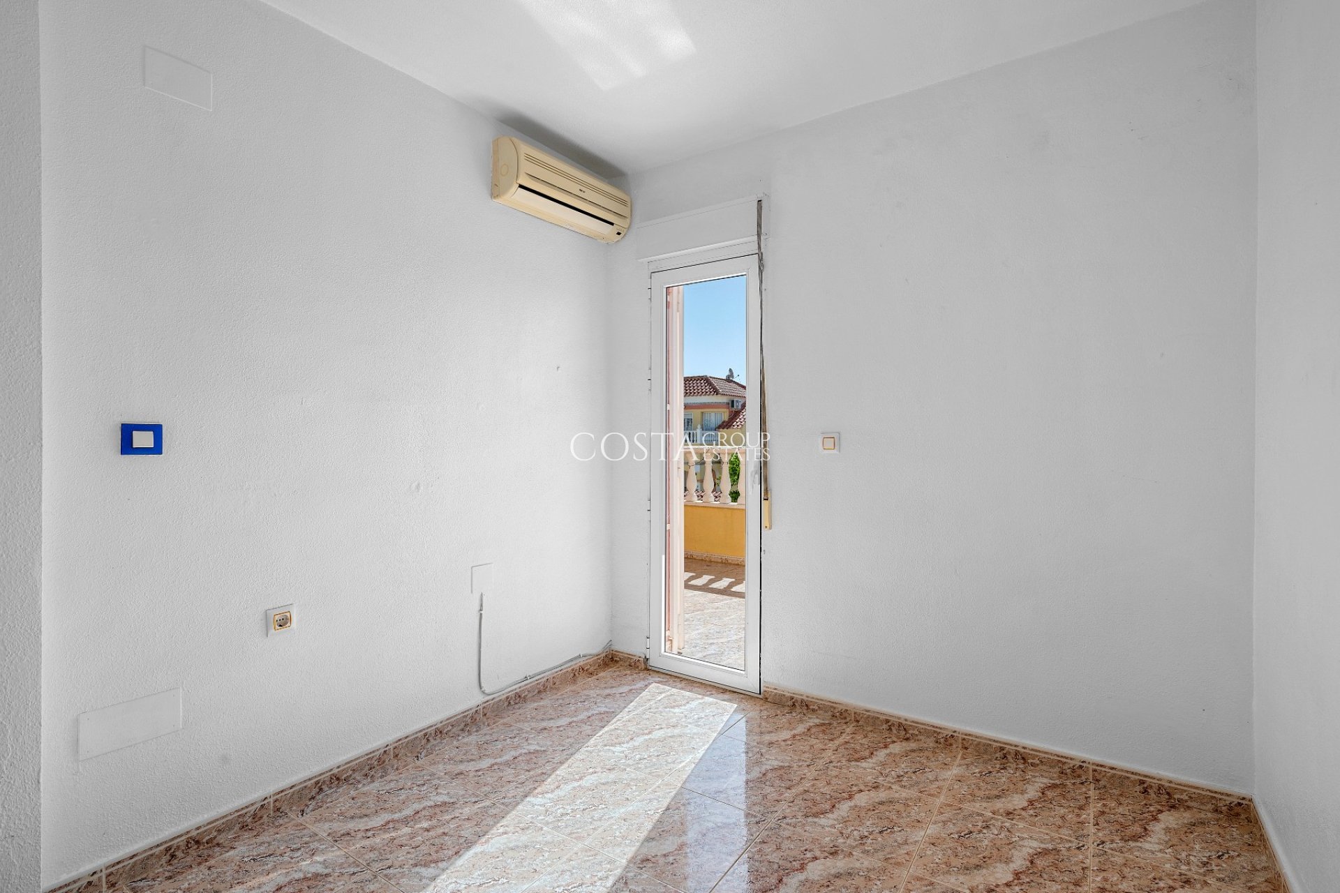 Rynek wtórny - Dom -
Orihuela Costa - Las Filipinas