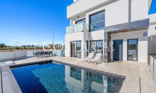 Villa - Herverkoop -
            Los Alcazares - RO-80811