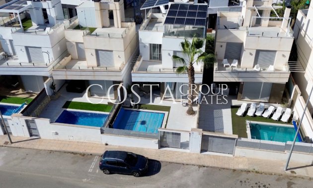 Villa - Herverkoop - Orihuela Costa - Lomas de Cabo Roig