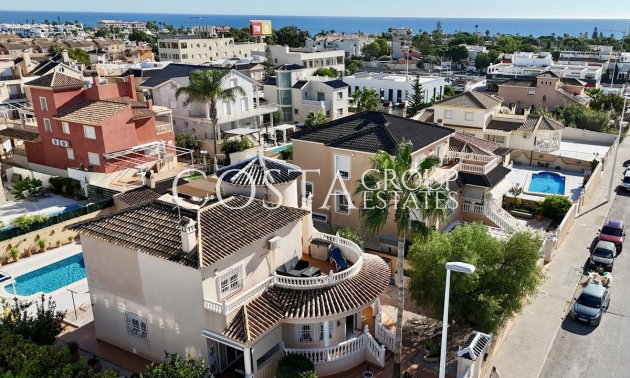 Villa - Herverkoop - Orihuela - La Zenia