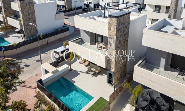Villa - Neue Gebäude -
            Los Alcazares - NB-24247