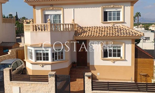 Villa - Resale - Fortuna -
                El Reloj