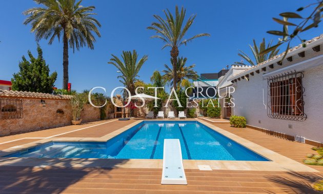 Villa - Resale - Orihuela Costa - Punta Prima