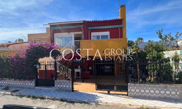 Villa - Resale - Orihuela Costa - Punta Prima