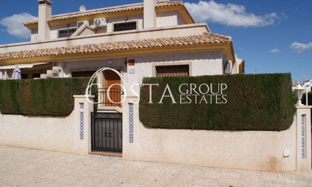 Villa - Resale - Orihuela - Orihuela Costa