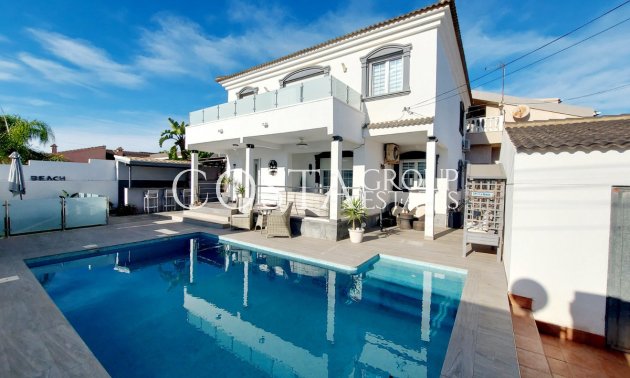 Villa - Resale - Orihuela - Orihuela Costa