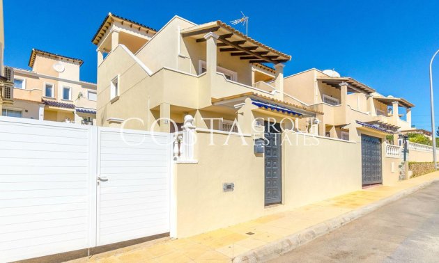Villa - Resale - Orihuela - Orihuela Costa