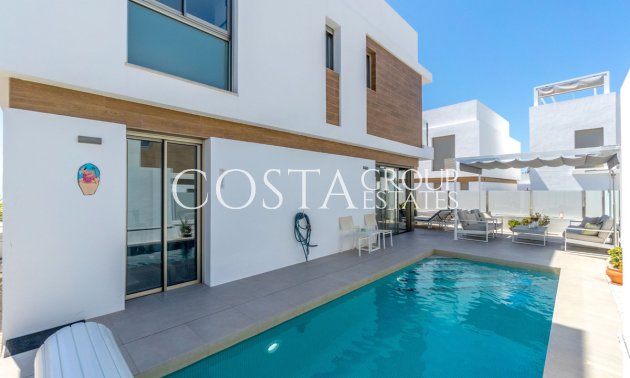 Villa - Resale - Orihuela - Villamartin