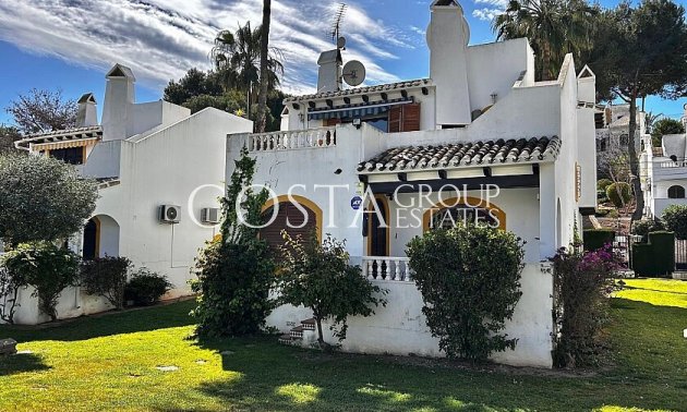 Villa - Resale - Orihuela - Villamartin