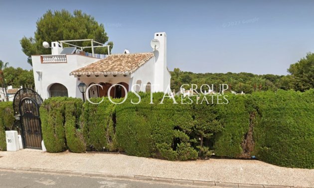 Villa - Resale - Orihuela - Villamartin