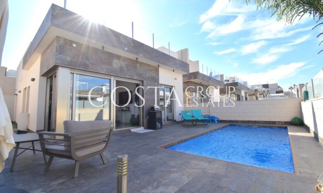 Villa - Resale - Orihuela - Villamartin