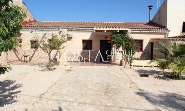 Villa - Resale - Pinoso - Pinoso Centro