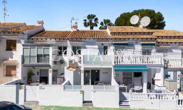 Villa - Resale - Torrevieja - Lago Jardin