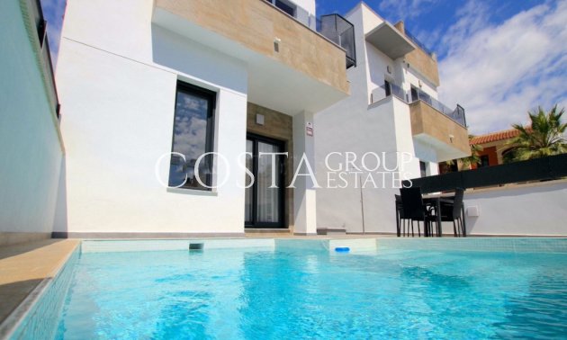 Villa - Resale - Torrevieja - Torrevieja Centro
