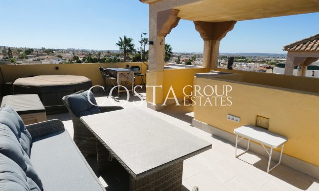 Villa - Resale - Torrevieja - Torrevieja