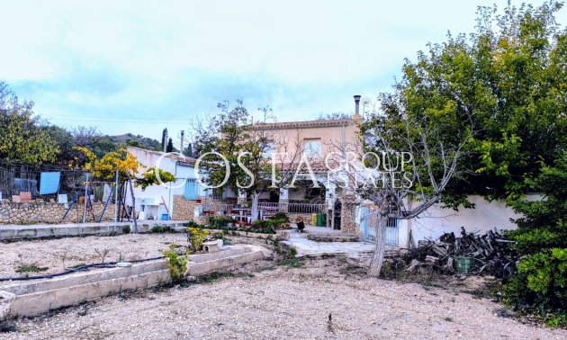 Villa - Resale - Yecla -
                Yecla Centro