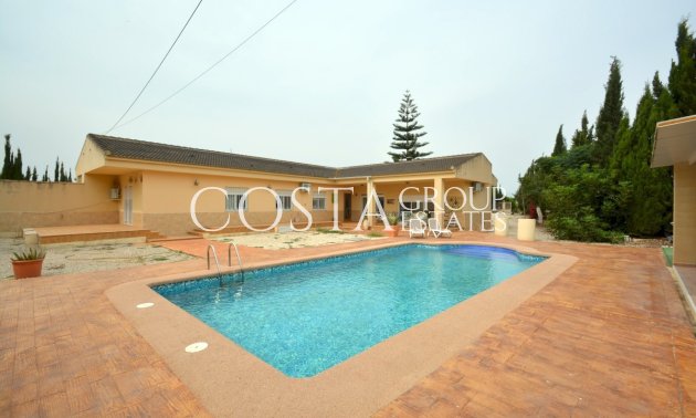 Villa - Wiederverkauf - Almoradí - Almoradi Centro