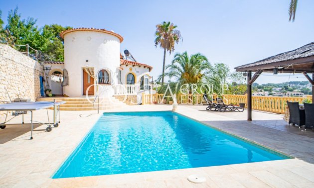Villa - Wiederverkauf - Benissa - Benissa Centro