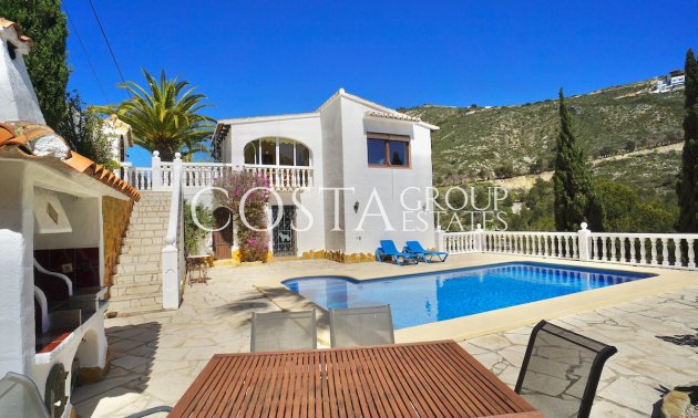 Villa - Wiederverkauf - Benitachell - Benitachell Centro