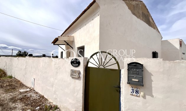 Villa - Wiederverkauf - Dolores - Dolores Centro