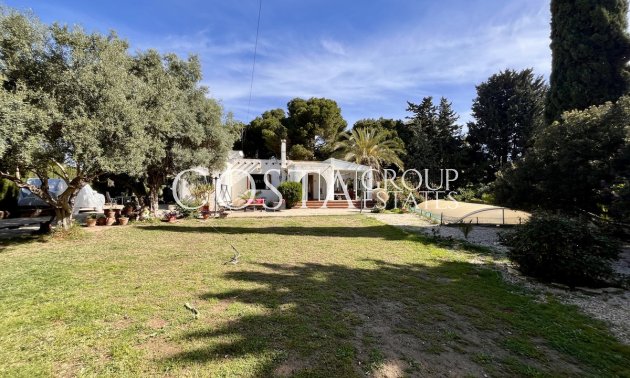 Villa - Wiederverkauf - Orihuela - Cabo Roig