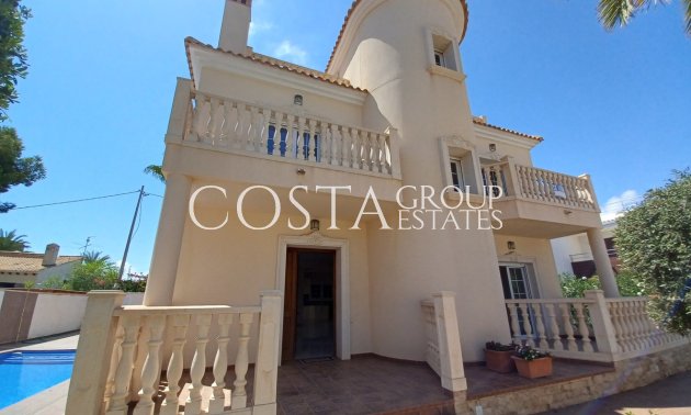 Villa - Wiederverkauf - Orihuela Costa - Cabo Roig