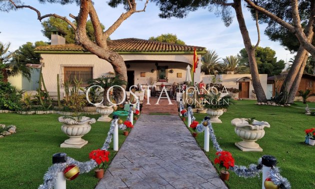 Villa - Wiederverkauf -
            Orihuela Costa - MM-98622