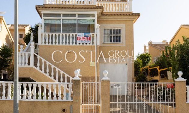 Villa - Wiederverkauf - Orihuela - Los Altos