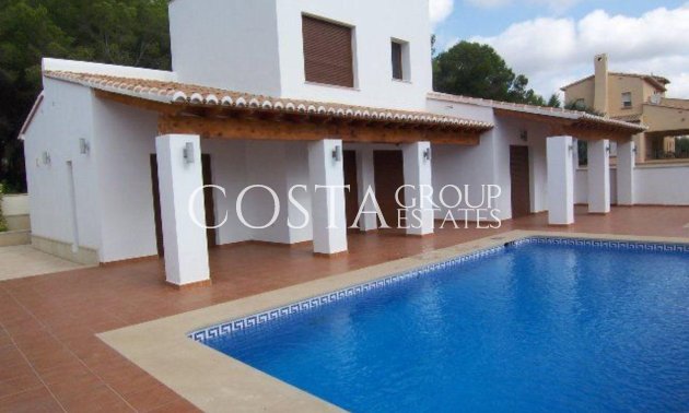 Villa - Wiederverkauf - Teulada - Moraira