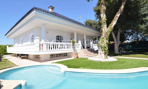 Villa - Wiederverkauf - Torrevieja - Torrevieja Centro