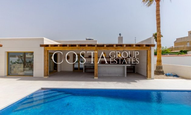 Villa - Wiederverkauf - Torrevieja - Torrevieja Centro