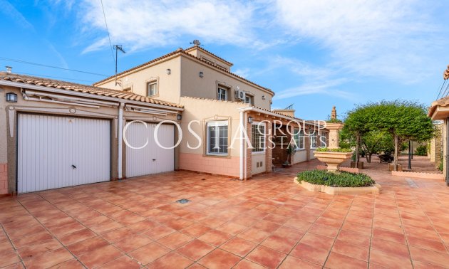 Villa - Wiederverkauf - Torrevieja - Torrevieja
