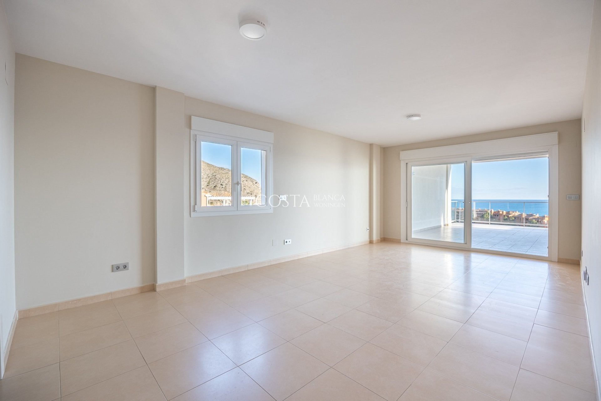 Wiederverkauf - Apartment -
Altea