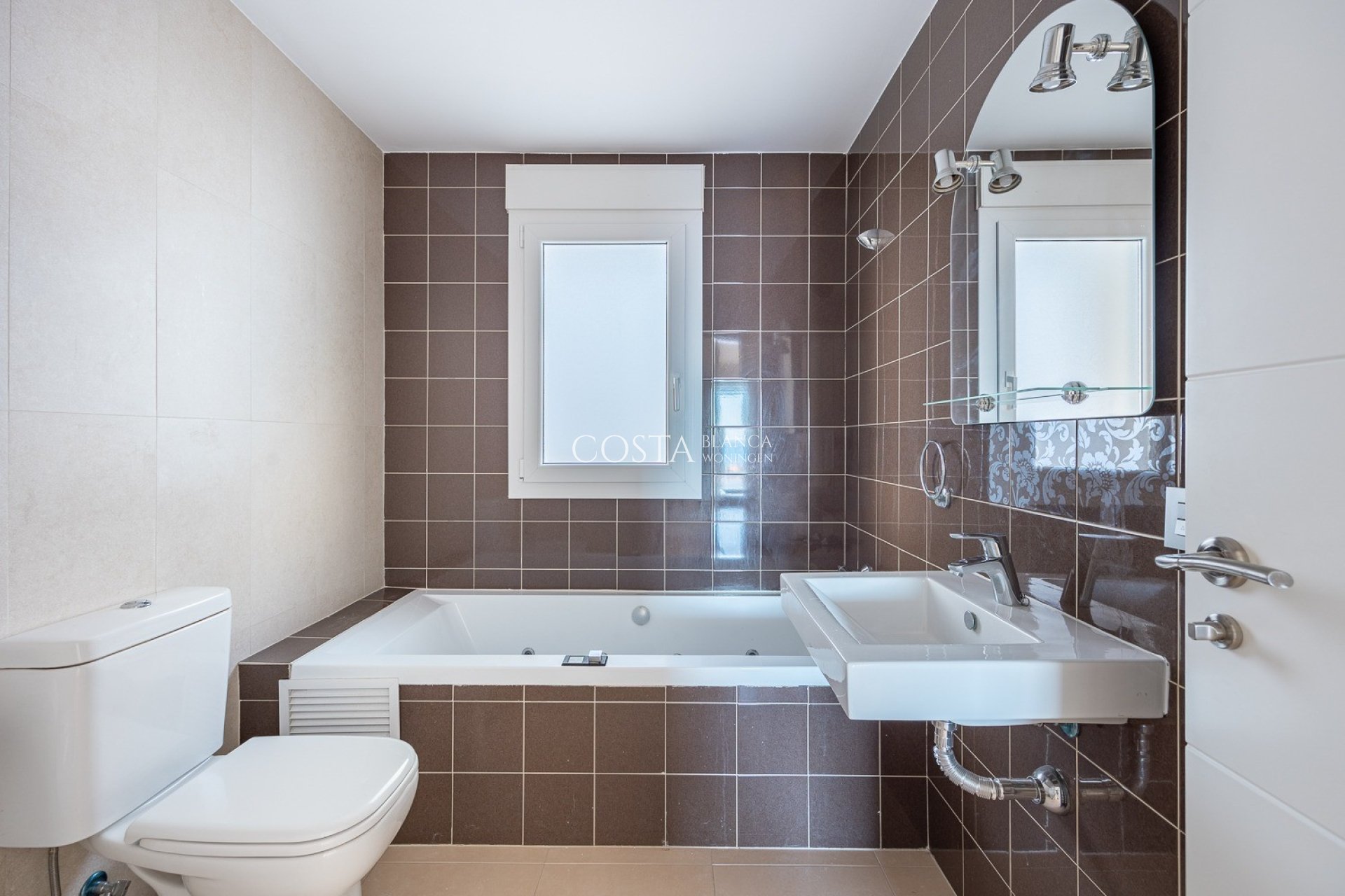 Wiederverkauf - Apartment -
Altea