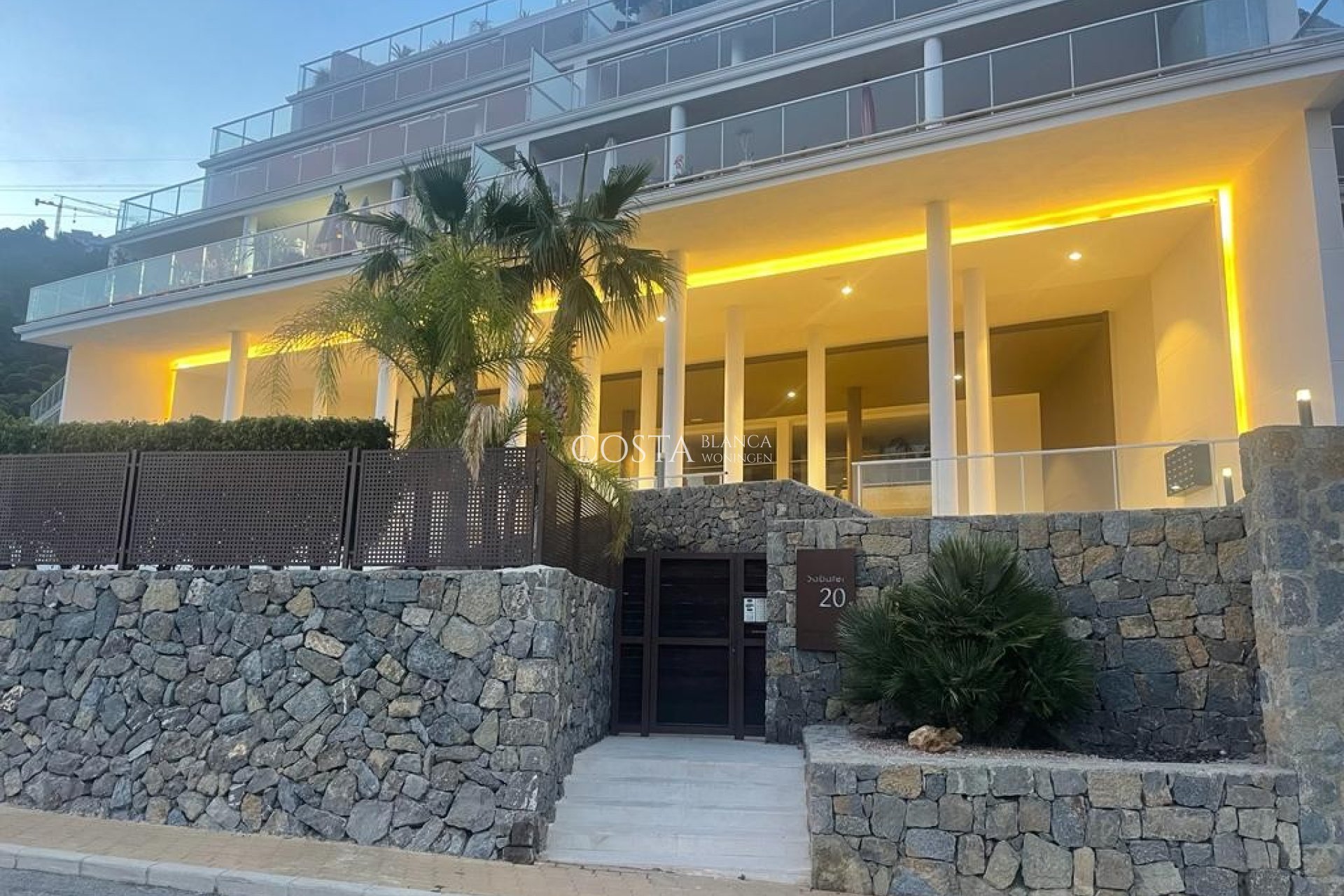 Wiederverkauf - Apartment -
Altea